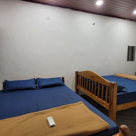 Golden Gate Hotel Gokarna  Exterior photo